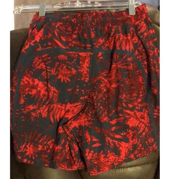 NEW Lululemon Pace Breaker Short 7*linerless - Picture 2 of 4
